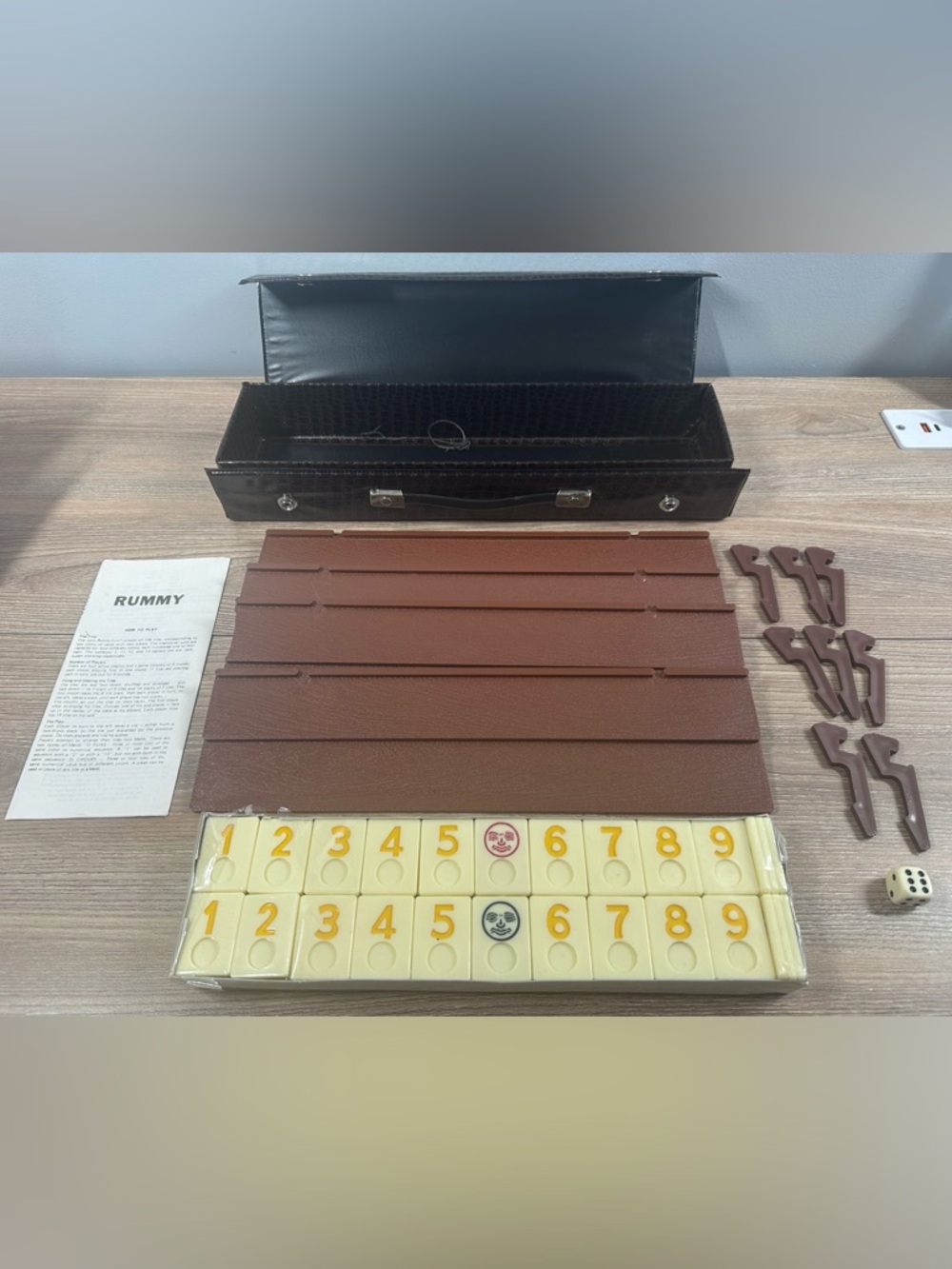 Vintage game of rummy Rummikub and case NOS